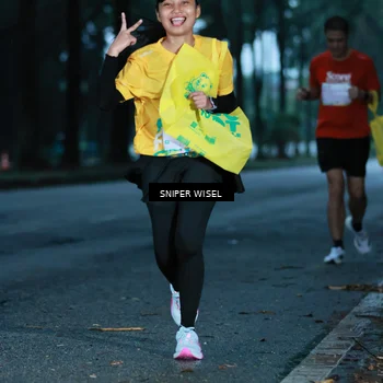Runner Photo 7744235