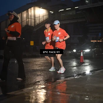 Runner Photo 7744244