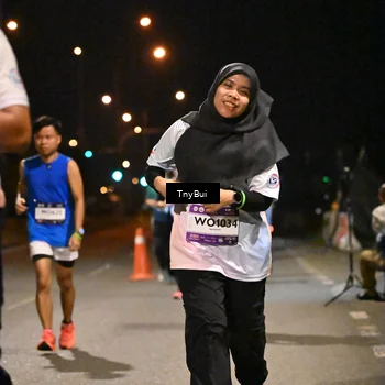 Runner Photo 7744245