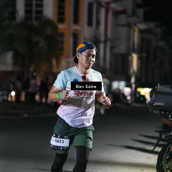 Runner Photo 7744252