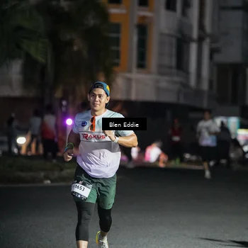 Runner Photo 7744273