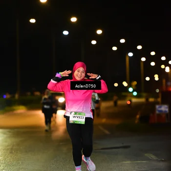Runner Photo 7744274