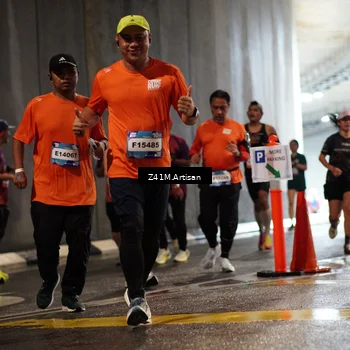 Runner Photo 7744290