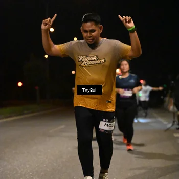 Runner Photo 7744331