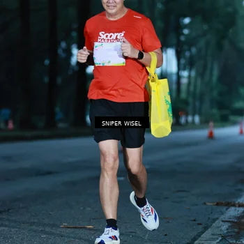 Runner Photo 7744341