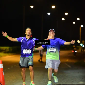 Runner Photo 7744348