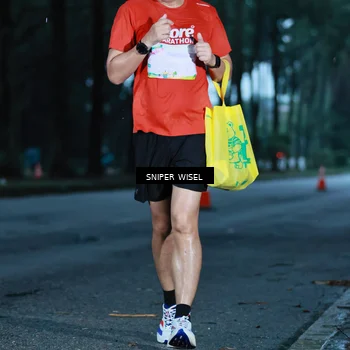 Runner Photo 7744358