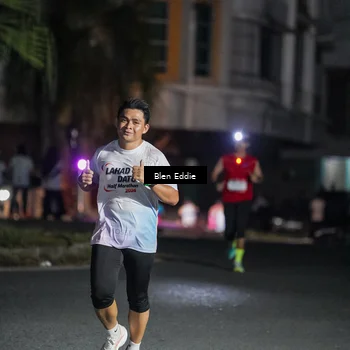 Runner Photo 7744370