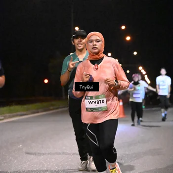 Runner Photo 7744387