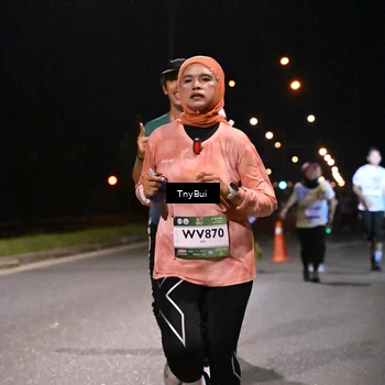 Runner Photo 7744425