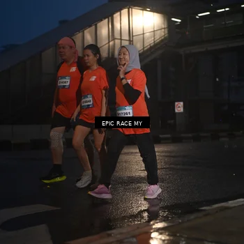 Runner Photo 7744426