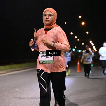 Runner Photo 7744432