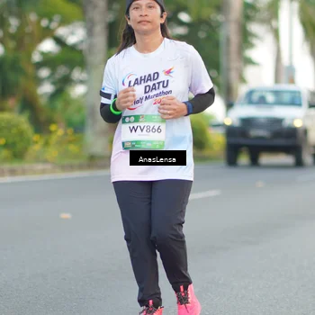 Runner Photo 7744451