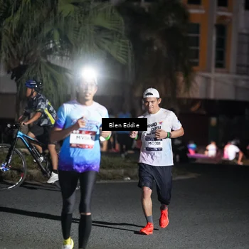 Runner Photo 7744511