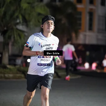 Runner Photo 7744518