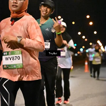 Runner Photo 7744523