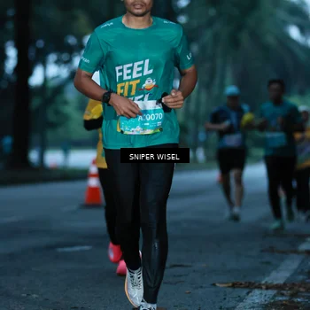 Runner Photo 7744536