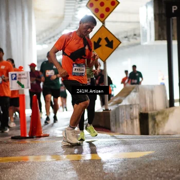 Runner Photo 7744539