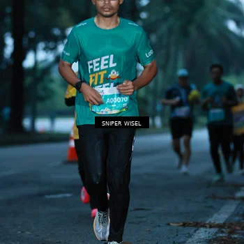 Runner Photo 7744543