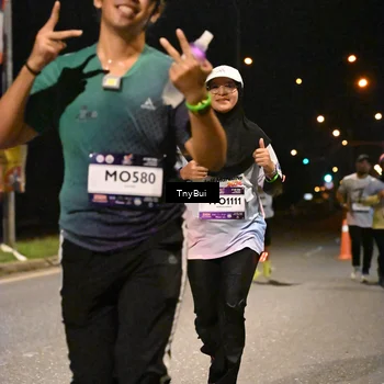 Runner Photo 7744544