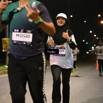 Runner Photo 7744560