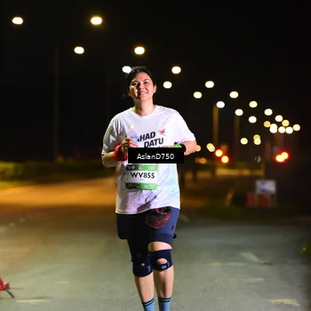 Runner Photo 7744588