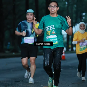 Runner Photo 7744601