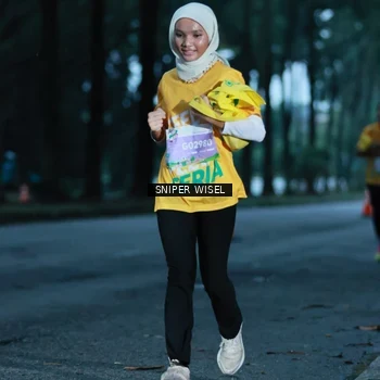 Runner Photo 7744607