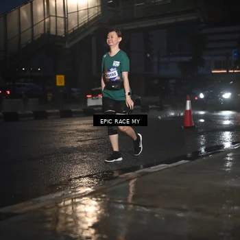 Runner Photo 7744609
