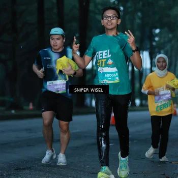 Runner Photo 7744612