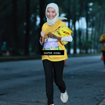 Runner Photo 7744614