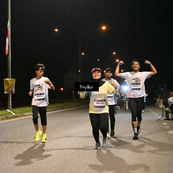 Runner Photo 7744615