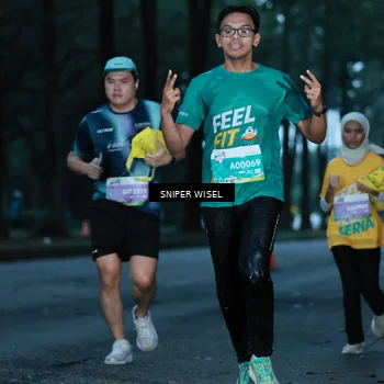 Runner Photo 7744623