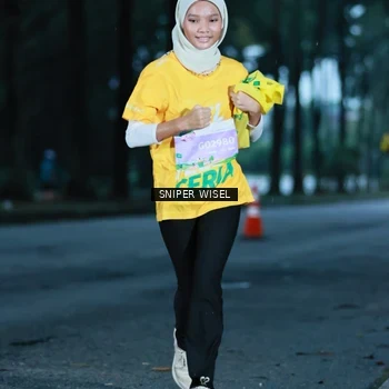 Runner Photo 7744624