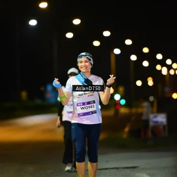 Runner Photo 7744636