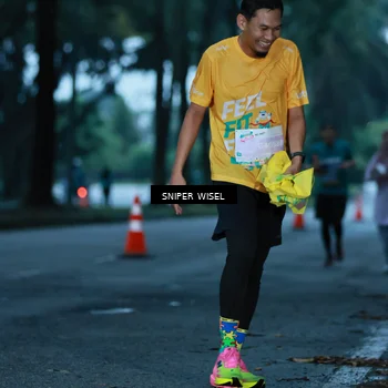 Runner Photo 7744643