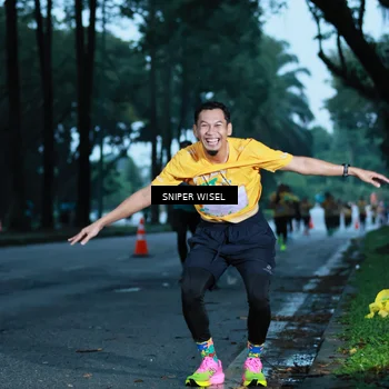 Runner Photo 7744671