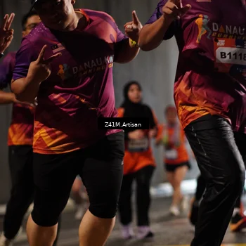 Runner Photo 7744675