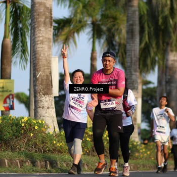 Runner Photo 7744679