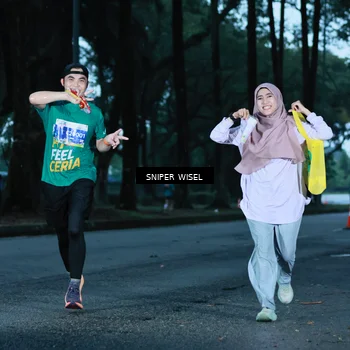 Runner Photo 7744681