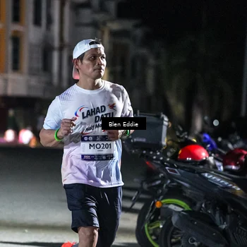 Runner Photo 7744686