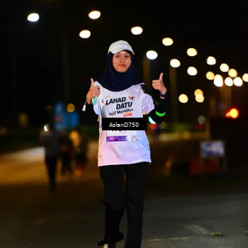Runner Photo 7744687