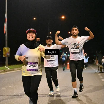 Runner Photo 7744701