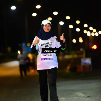 Runner Photo 7744718