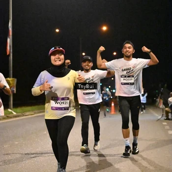 Runner Photo 7744732