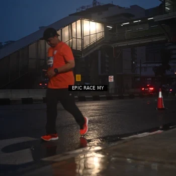 Runner Photo 7744734
