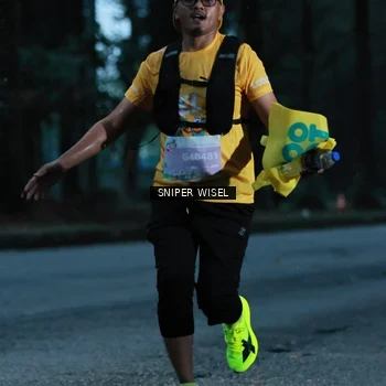Runner Photo 7744740