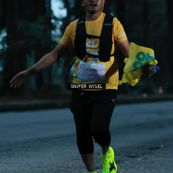 Runner Photo 7744742