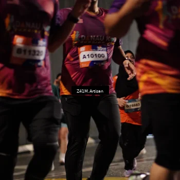Runner Photo 7744746