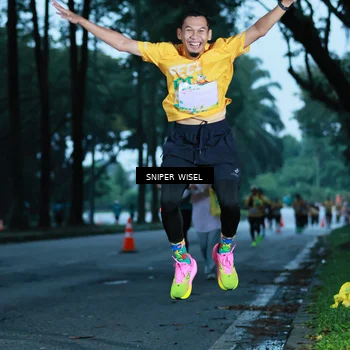 Runner Photo 7744749